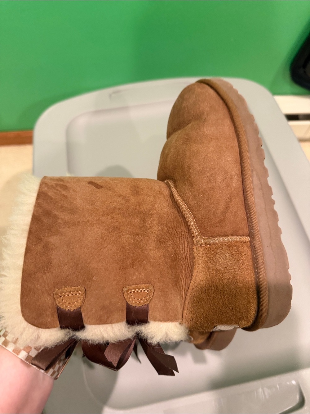 UGG Chestnut Suede Shearling Short Boots with Back Bows - Picture 5 of 8